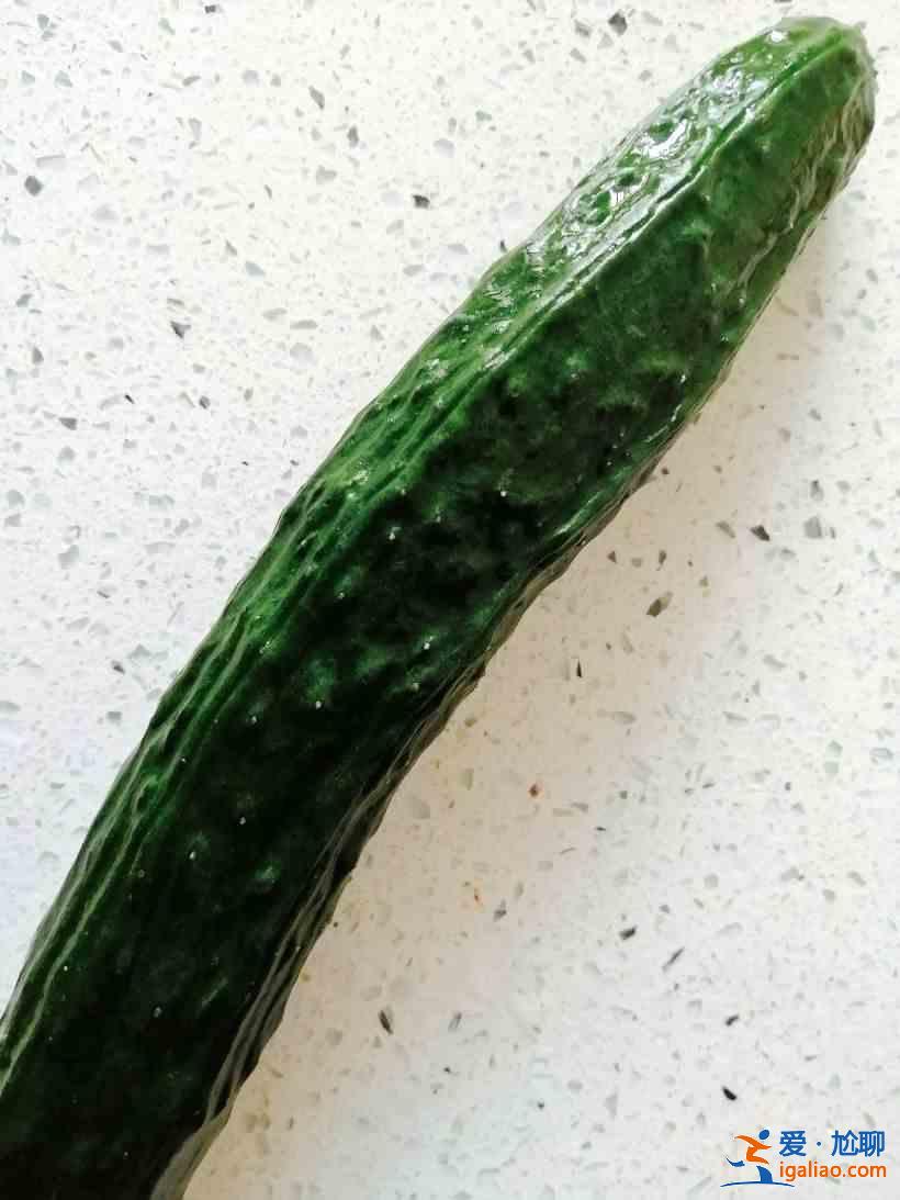 春日绽放版翠瓜凉拌银耳？