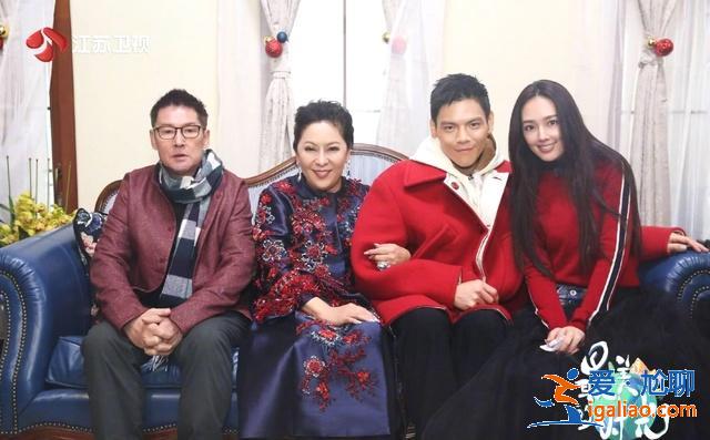 从郭碧婷向华强牵手看女星与豪门纠葛:进豪门不易守豪门更不易! 从郭碧婷向华强牵手看女星与豪门纠葛:进豪门不易守豪门更不易!