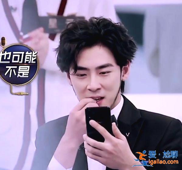 阿云嘎、郑云龙、蔡程昱哭成泪人，《声入人心》的终极泪点很辛酸