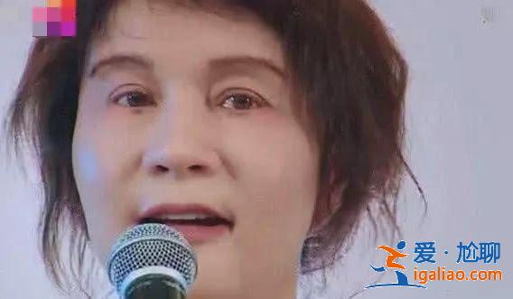 63岁刘晓庆终于露出真面目,情绪失控一把扯下面具,吓坏观众 63岁刘晓庆终于露出真面目,情绪失控一把扯下面具,吓坏观众