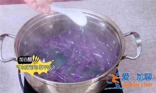 天气太热没胃口 这两款凉拌菜拌一盘光一盘？