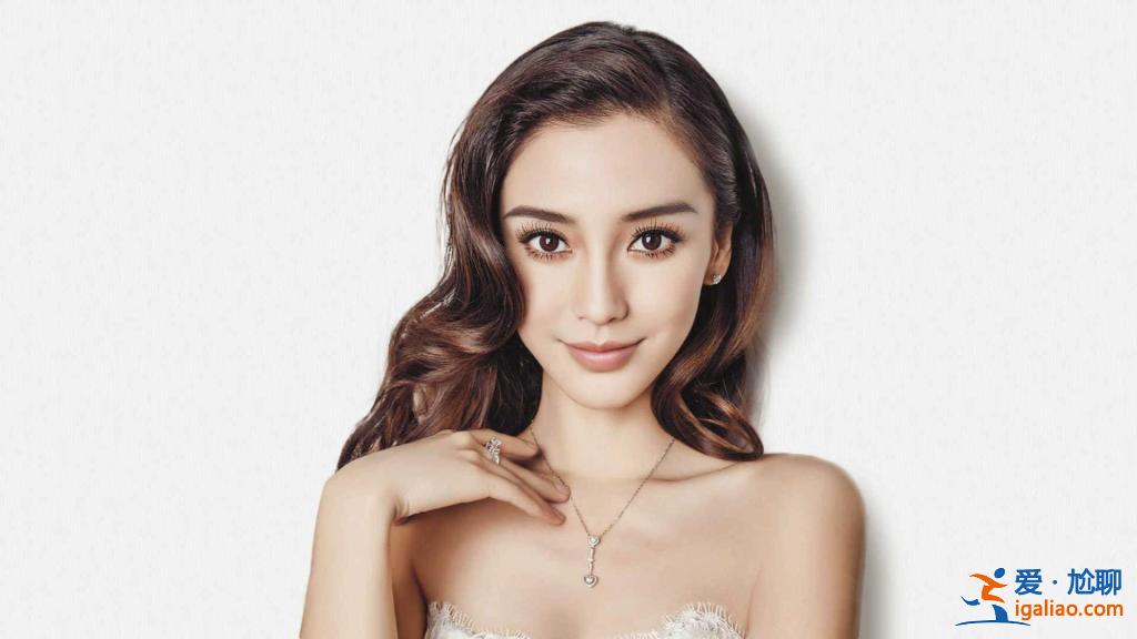 Angelababy凌晨发文,庆祝小海绵两岁生日,母性光辉闪耀 Angelababy凌晨发文,庆祝小海绵两岁生日,母性光辉闪耀