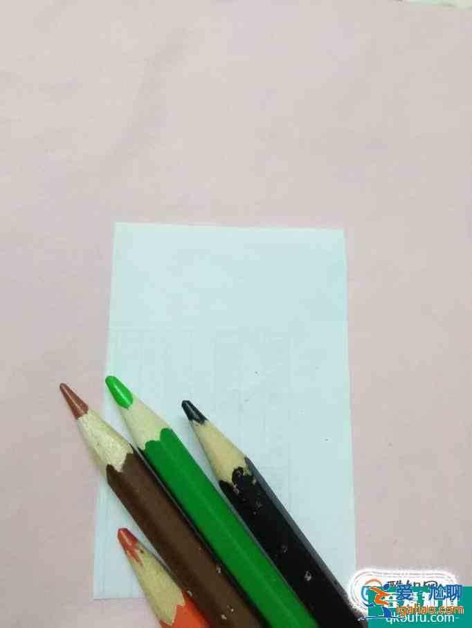汉堡简笔画怎么画  汉堡的画法？