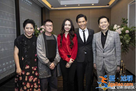 向太现身高雄，否认郭碧婷怀孕传闻