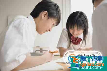 大学怎么选课？？