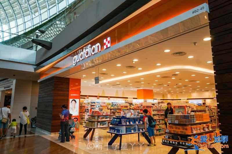 樟宜机场免税店分布，新加坡樟宜机场怎么逛？