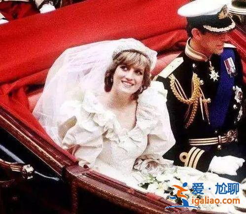 洗眼液级别美貌超全收集！港圈女神婚纱照，李嘉欣被狠狠碾压了！