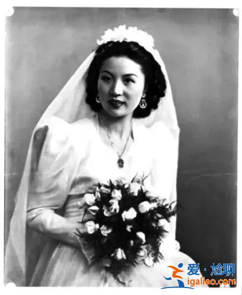 洗眼液级别美貌超全收集！港圈女神婚纱照，李嘉欣被狠狠碾压了！