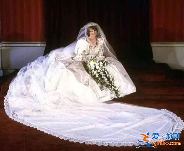 洗眼液级别美貌超全收集！港圈女神婚纱照，李嘉欣被狠狠碾压了！