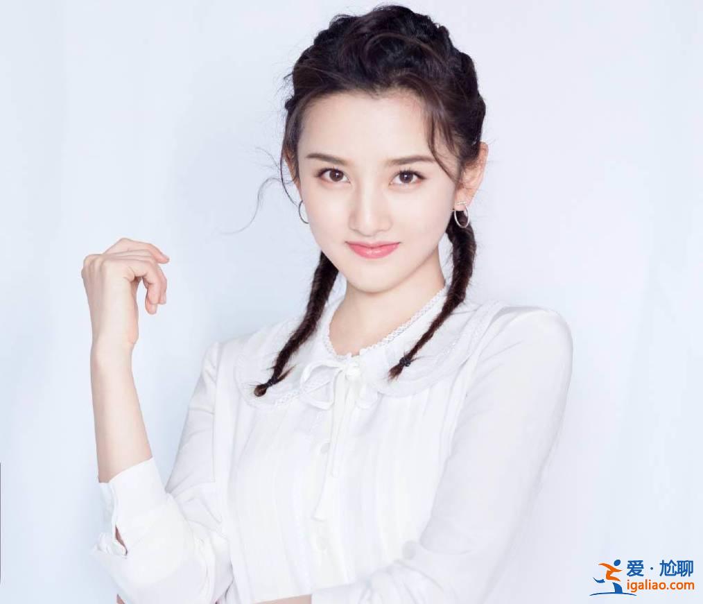 这个5月有毒？王源点燃娱乐圈，宋祖儿闹脏话乌龙，她惨被骂哭