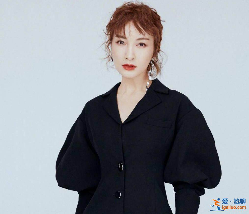 这个5月有毒？王源点燃娱乐圈，宋祖儿闹脏话乌龙，她惨被骂哭