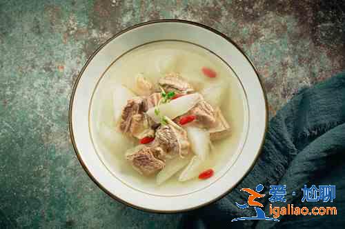 牛腩怎么炖好吃又烂 牛腩怎么炖容易烂？