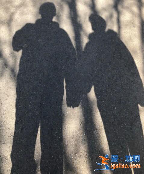 结婚15年3个孩子，黄磊孙莉的相处方式，比教育方式更值得深