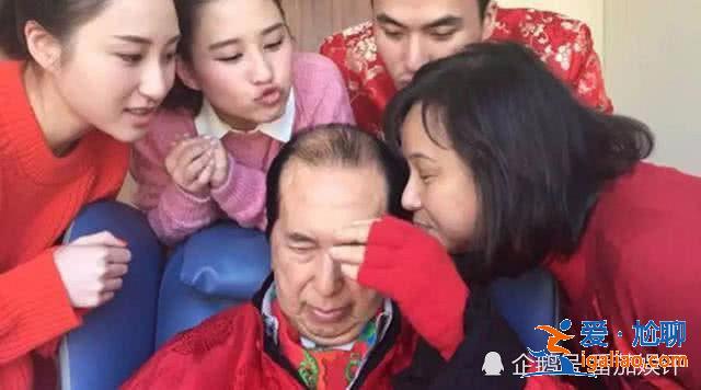 赌王家族昔日最大丑闻：亲妹妹跟堂弟婚外恋，并生下两个子