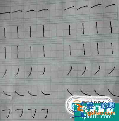 小学三年级孩子怎样练习使用钢笔写字？