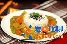咖喱鸡饭的做法? 咖喱鸡饭的做法?