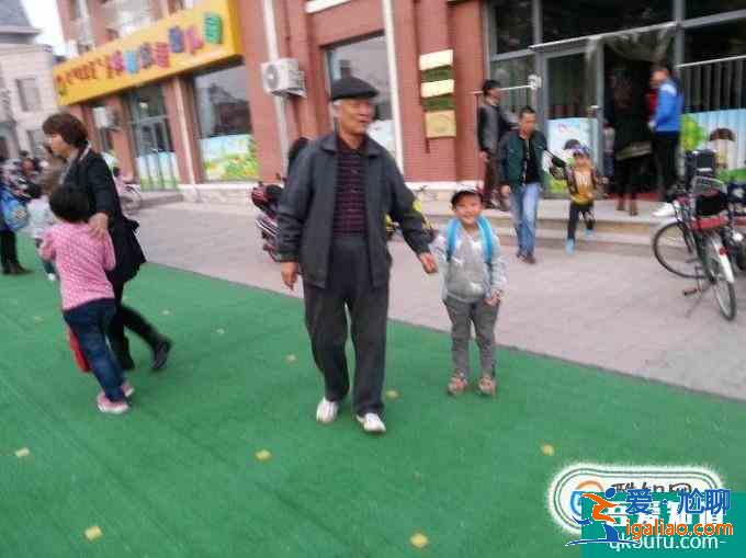 宝宝多大可以上幼儿园？怎样给宝宝选择？