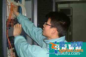 电子信息工程技术和应用电子技术有什么区别？