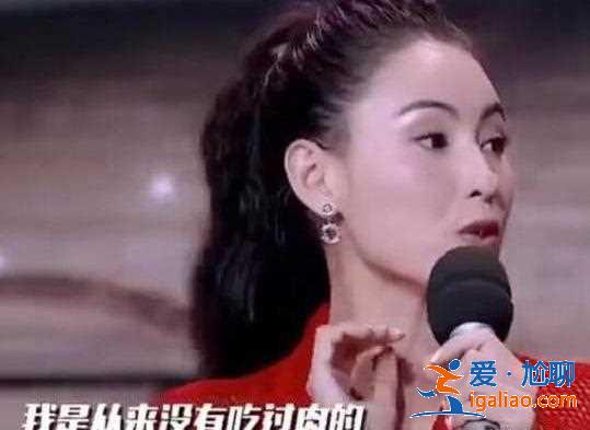 谢霆锋有多爱张柏芝，离婚前送名车名包，生产时全程陪着进产房