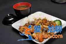 怎样做咖喱饭？