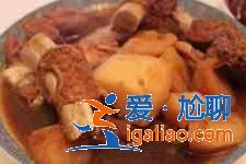 排骨炖土豆的做法？