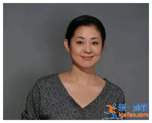 烂片无数的陈凯歌，为什么娶了陈红，而不是陪伴8年的倪萍？