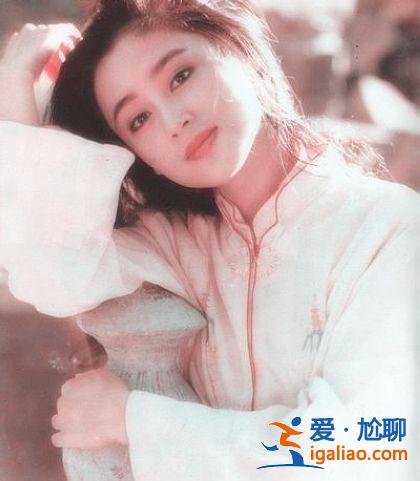 烂片无数的陈凯歌，为什么娶了陈红，而不是陪伴8年的倪萍？