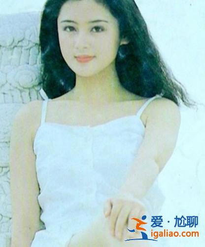 烂片无数的陈凯歌，为什么娶了陈红，而不是陪伴8年的倪萍？