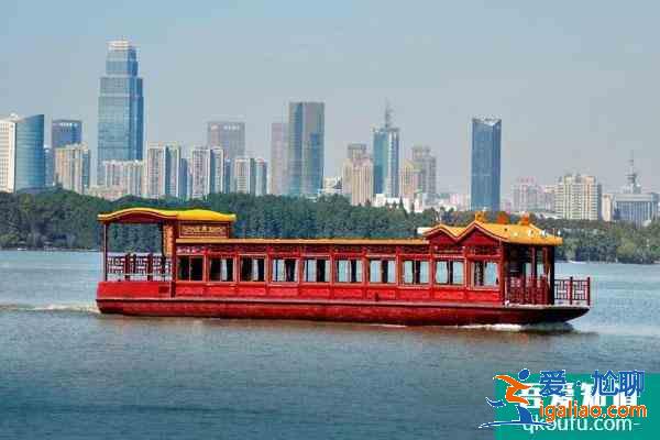 武汉东湖氦气球乘坐价格及开放时间？