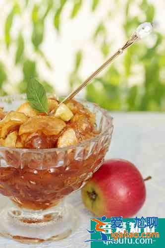 餐桌上的水果——拔丝苹果的做法？
