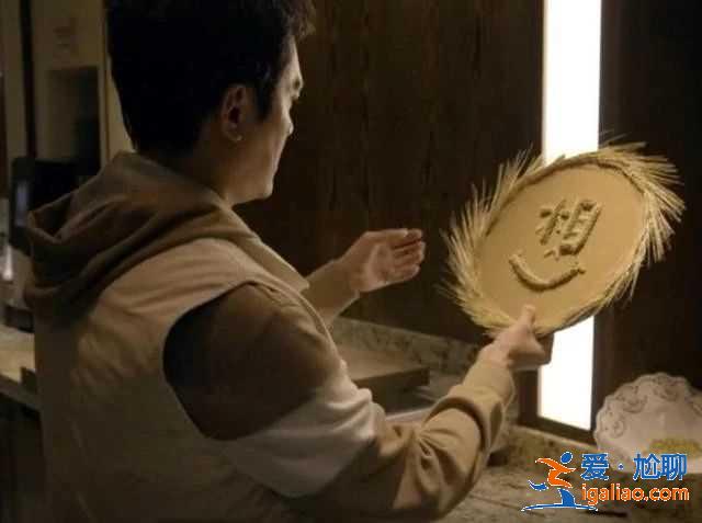 上节目不戴婚戒被怀疑，冯绍峰甩锅赵丽颖，得知真相笑死人