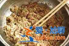 白菜猪肉饺子馅的做法？
