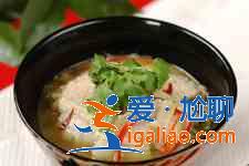 酸菜白肉的做法？