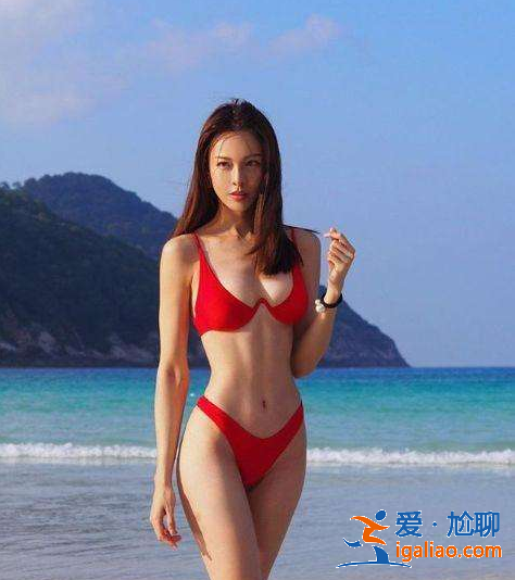 李云迪爱徒李元玲有多美？一颦一笑甩郎朗老婆几条街，旺夫腿更是一绝