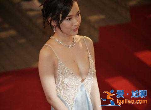杜江这娶了个什么宝？看到霍思燕的生图后，才知道啥是男人的心头肉