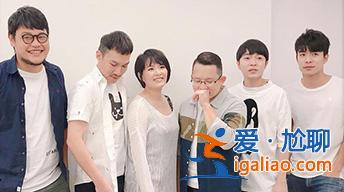 专访吴青峰游离虚实之境的太空人
