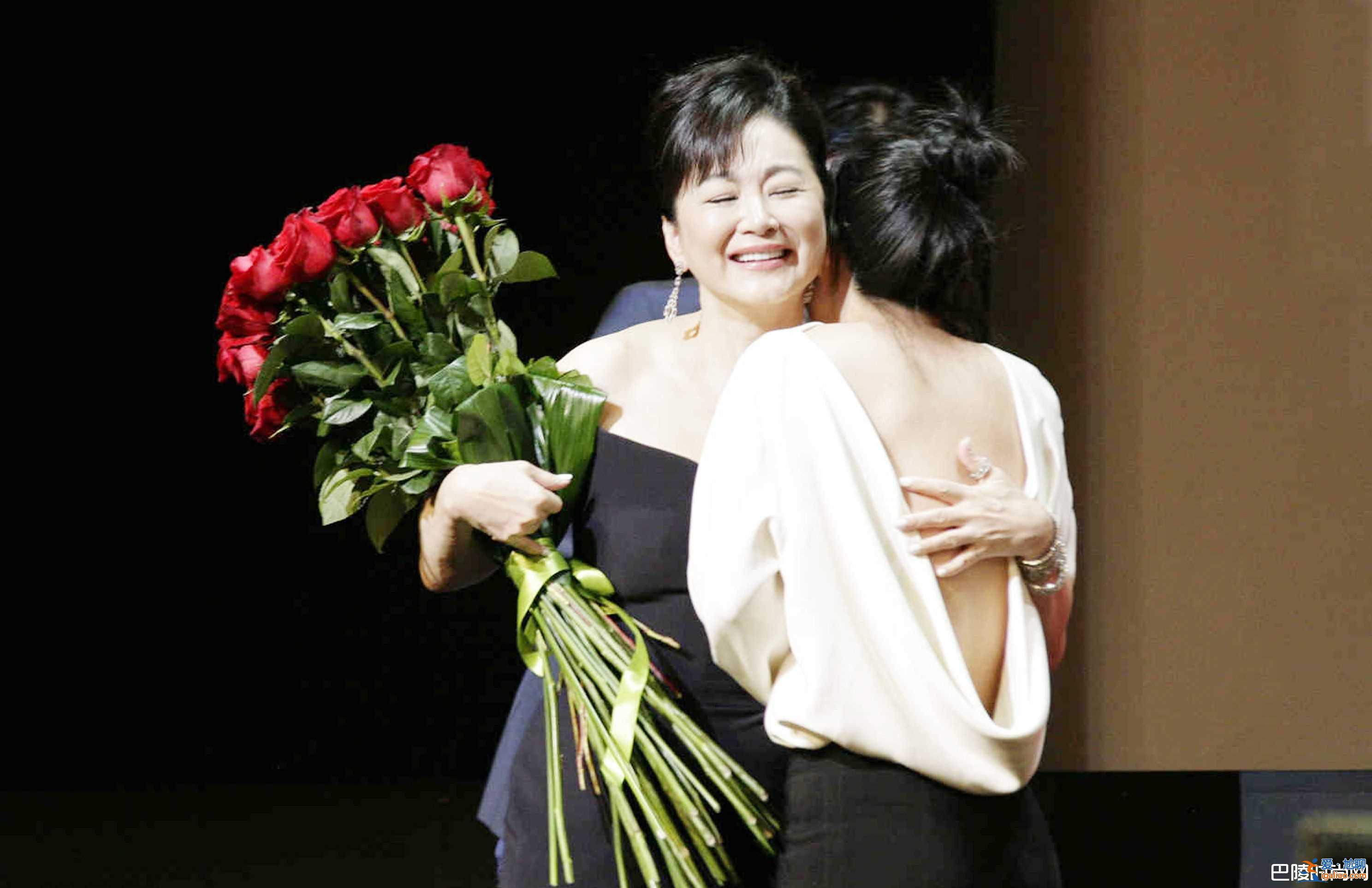林青霞获远东电影节终生成就奖 女儿邢爱林美照曝光？