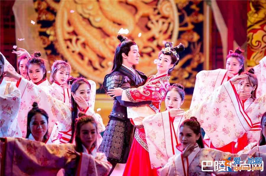 《幕后玩家》现身《王牌3》 主演王丽坤一秒落泪？