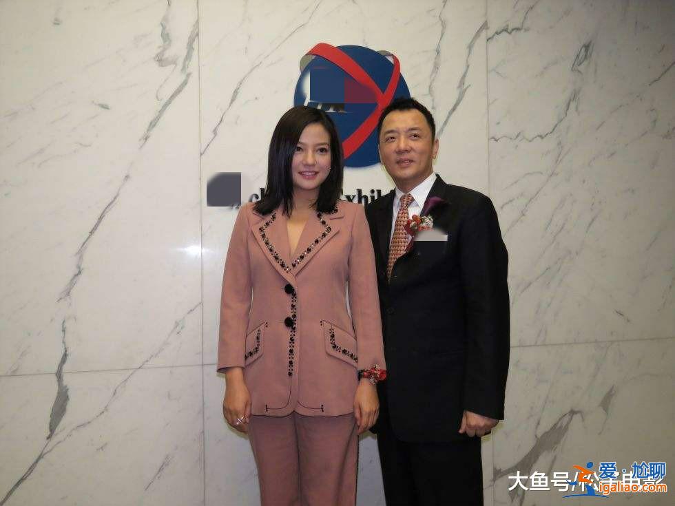 港媒报道赵薇老公被名媛起诉讨要巨额债务，金额可能高达2亿多