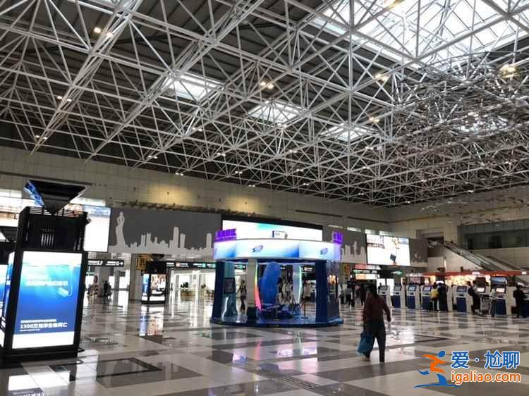 香港机场转机购物，香港机场转机吃什么、做什么？