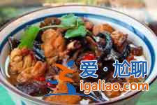 香菇炖鸡的做法？