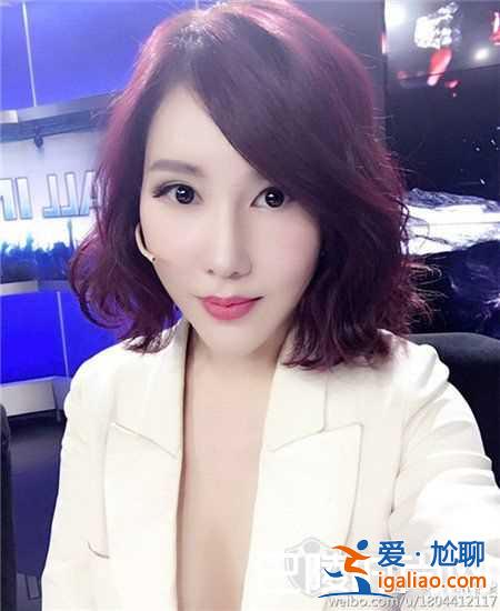 igl夏季赛csgo选拔赛女解说是谁 邹璇微博资料、性感照？