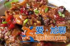 红烧鸡翅的家常做法介绍？