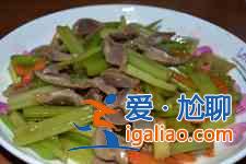 芹菜炒鸡胗的做法？