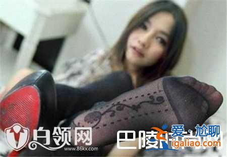 miss直播穿紧身衣视频 miss穿旗袍胸好大照片？