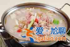 炖羊肉的家常做法？