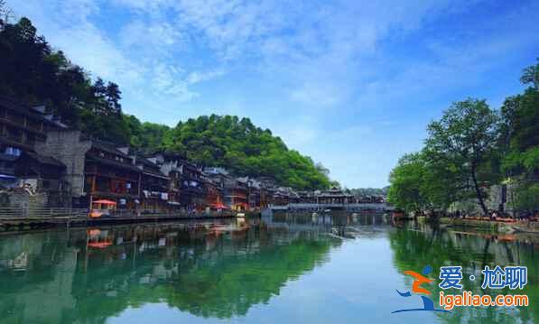 必去中国最美的八个小镇，风景如画？
