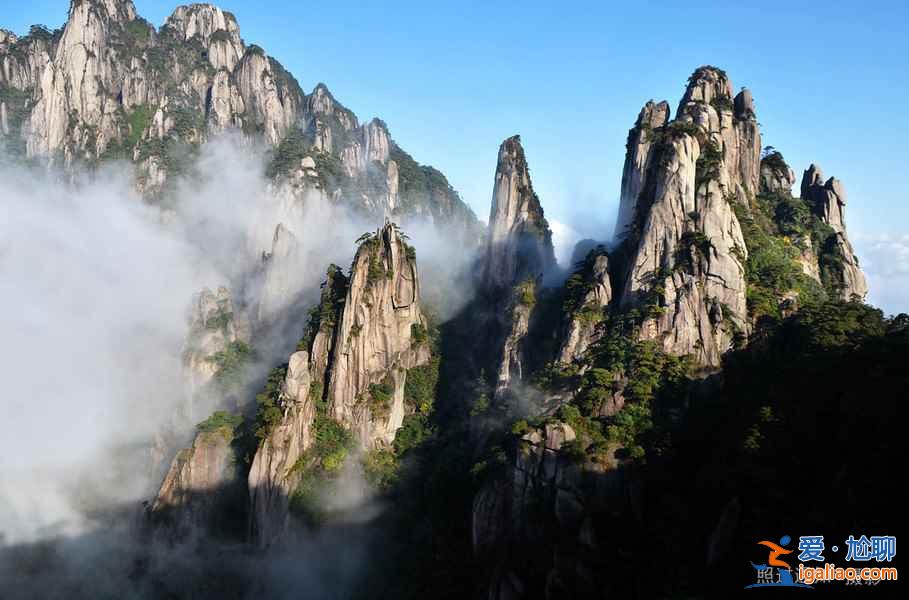 湖光山色：中国最美的五大峰林？