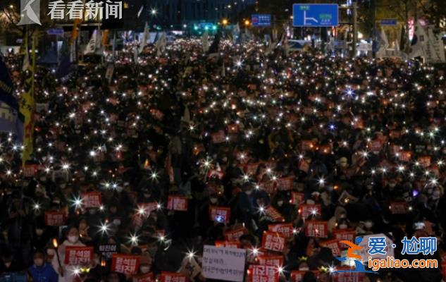“20万抗议者”促尹锡悦下台 执政党回击？