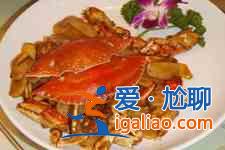 梭子蟹炒年糕的做法？